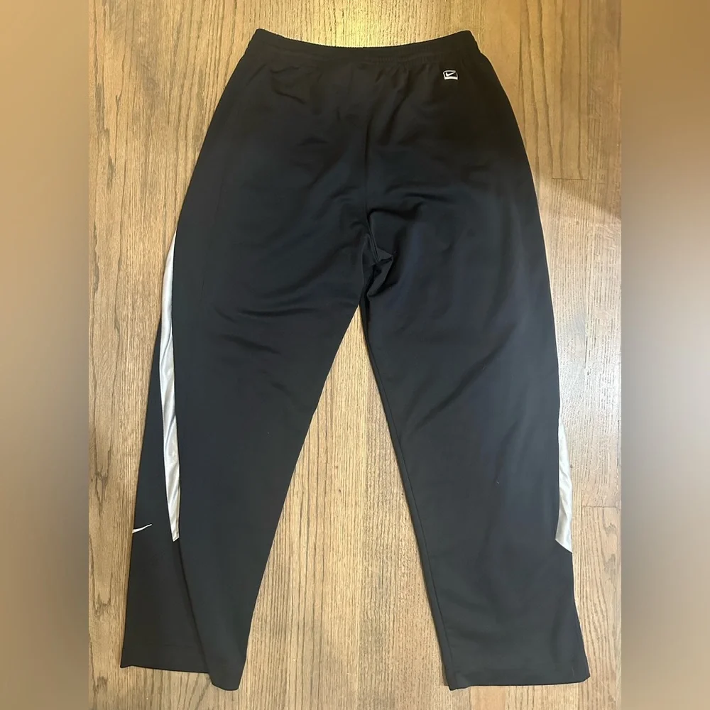 Nike Basketball Pants-Size Medium